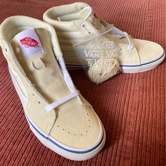 Brand new VANS Sk8 Hi leather cream and white high tops Womens size 8, Mens 6 - Picture 8 of 9